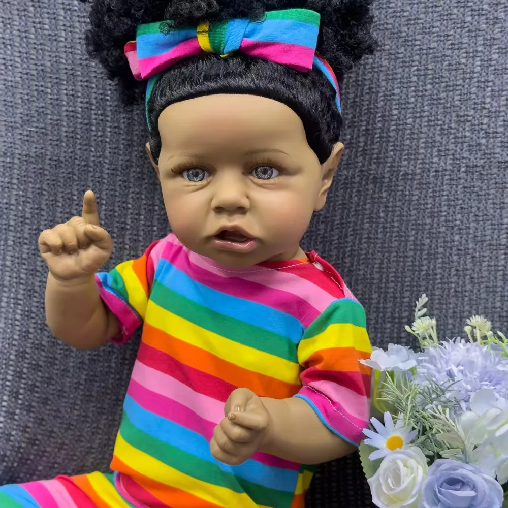 Bambole per bambini rinate realistiche: bambola realistica in vinile morbido e carino da 22 pollici, bambole gonfiabili per la vita reale (SOLO BAMBOLA/SENZA ACCESSORI)