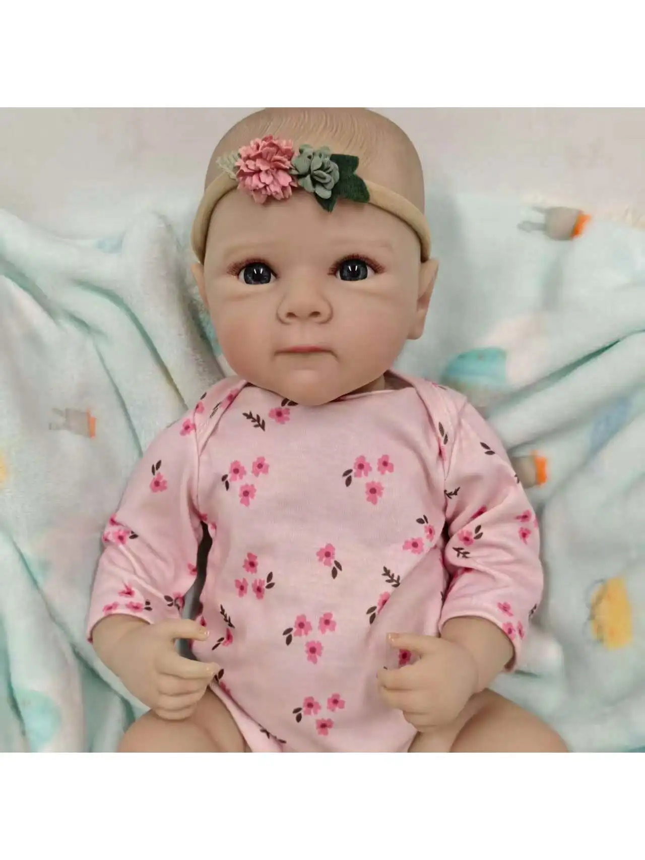 Poupées bébé Reborn réalistes-poupée réaliste en vinyle souple de 19 pouces, poupées bébé de la vie réelle portables (poupée uniquement/pas d'accessoires)