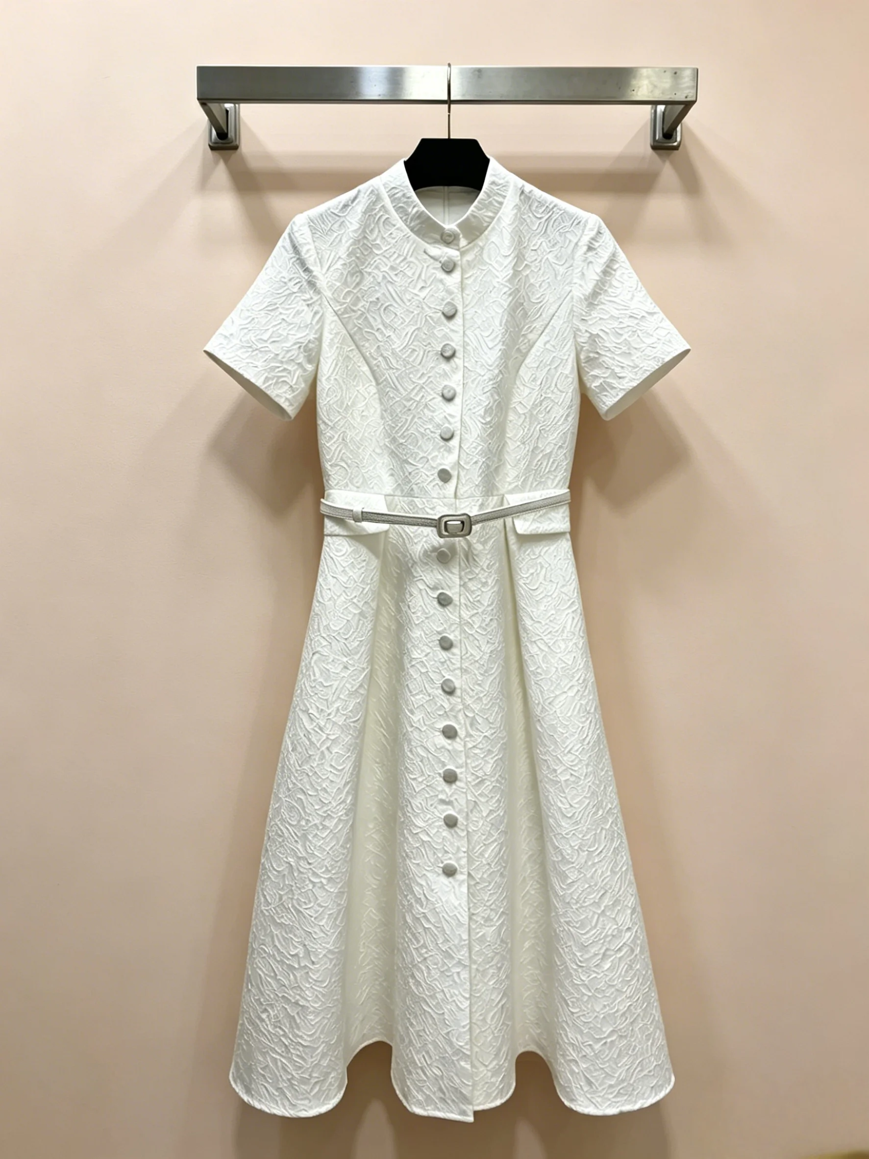 

2026 New Style Womens White Waist Fitted Dress Size M L Gentle And Versatile Code 011