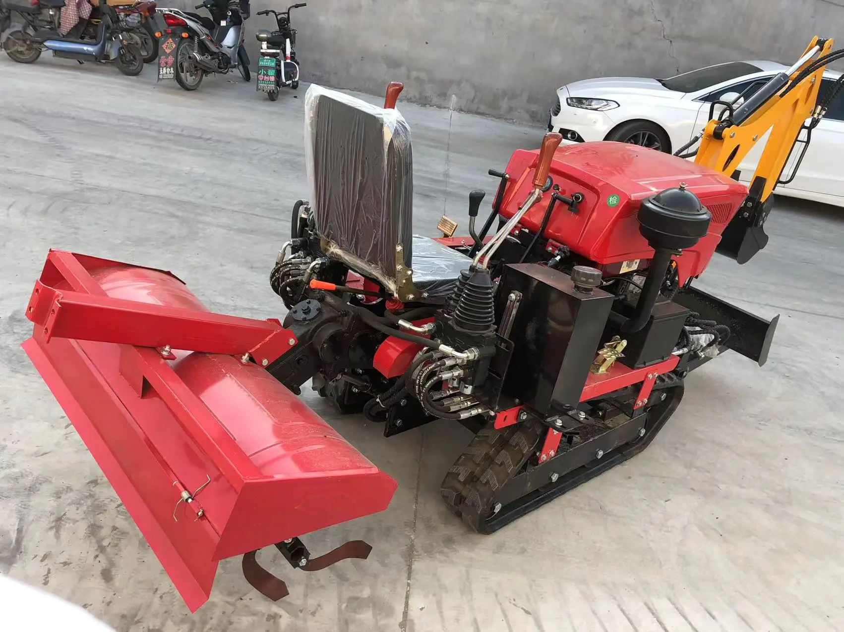 Anpassung EPA Euro V Multifunktions-Kompakttraktor mit Bagger 25 PS Raupentraktor-Grubber