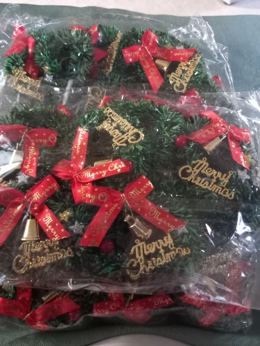 10pcs/pack Christmas Wreath Tree Wreaths Hanging Decorations Miniature Garland Simulated Furniture Ornament Toy photo review