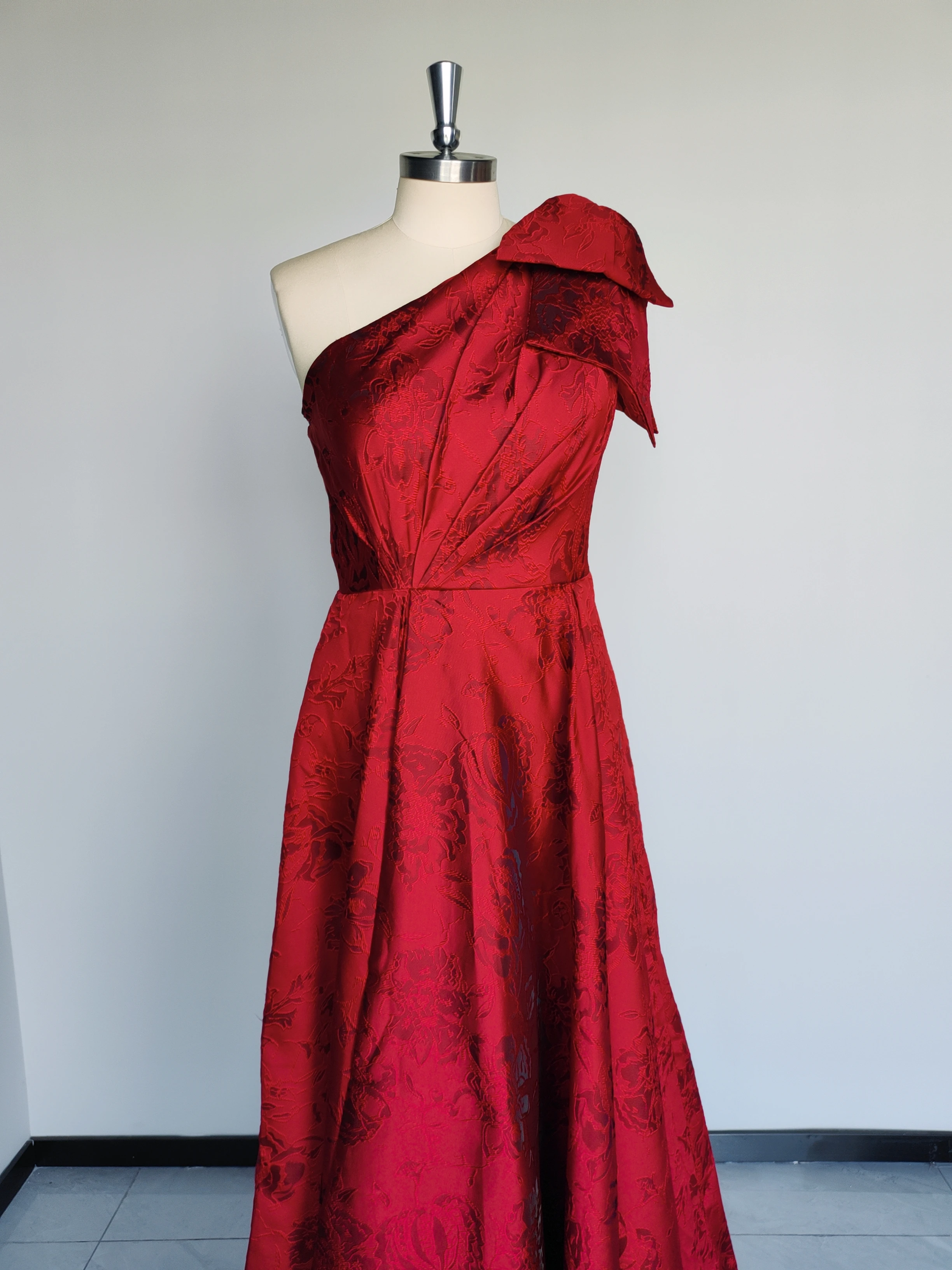 Elegante vermelho chique vestidos de baile com arco para mulheres, vestido de baile longo de um ombro, festa formal