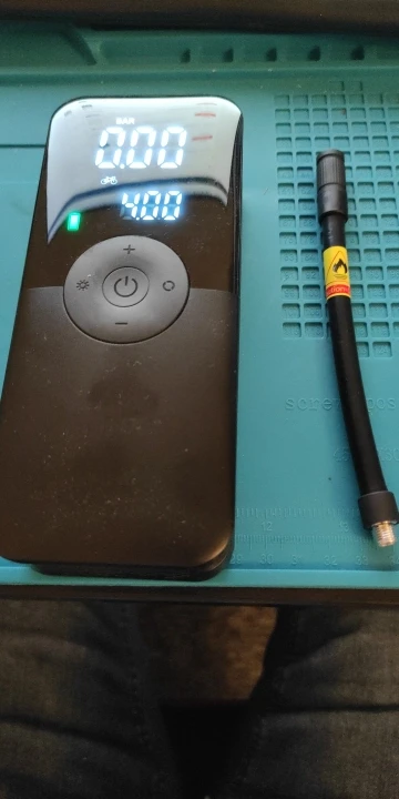 VanVolt AirGo™ Cordless Digital Tyre Inflator - Portable 150 PSI Air Pump photo review