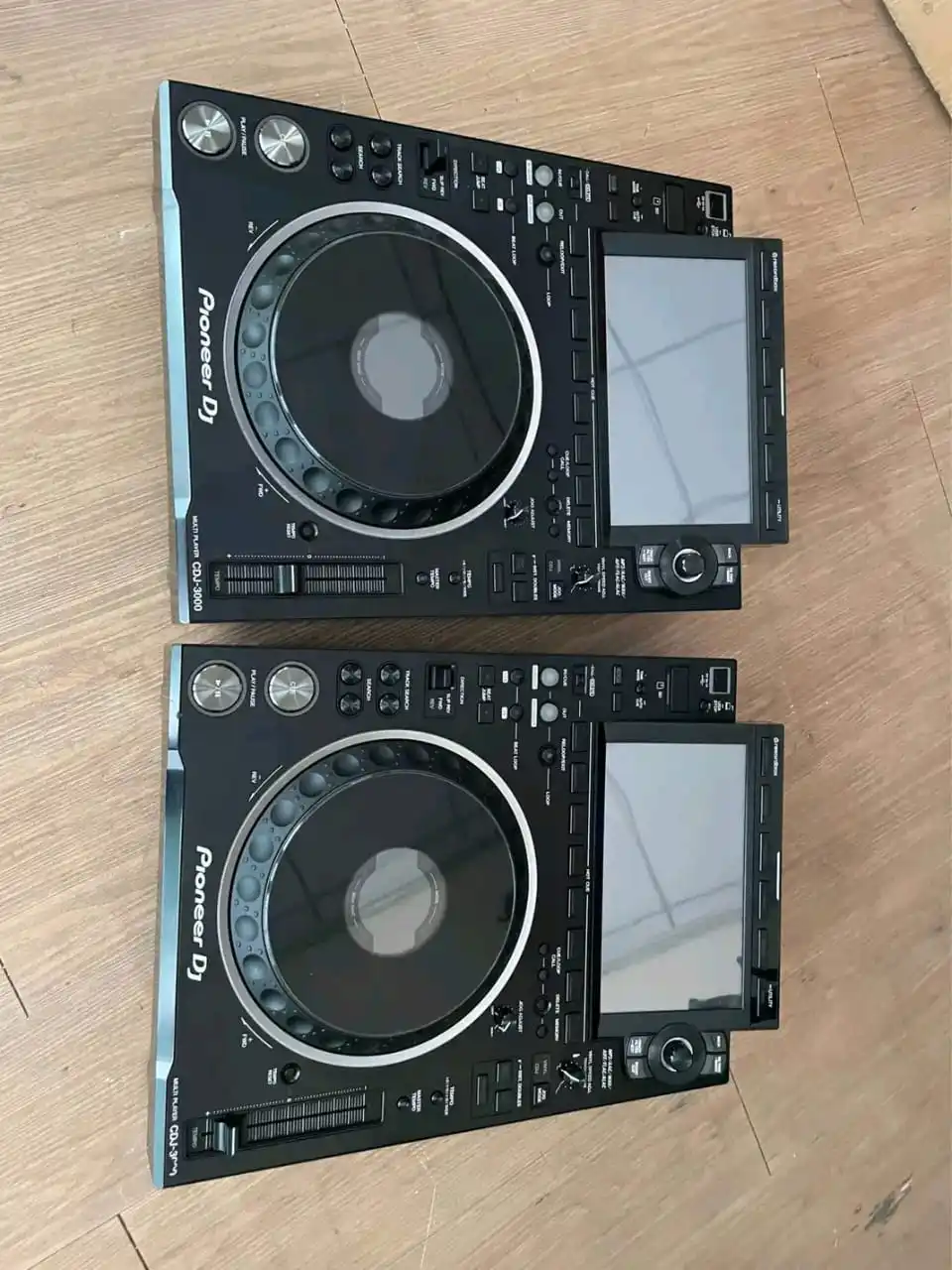 ترويج مبيعات عيد الميلاد لـ Pioneer DJ CDJ 3000 متعدد اللاعبين الاحترافي