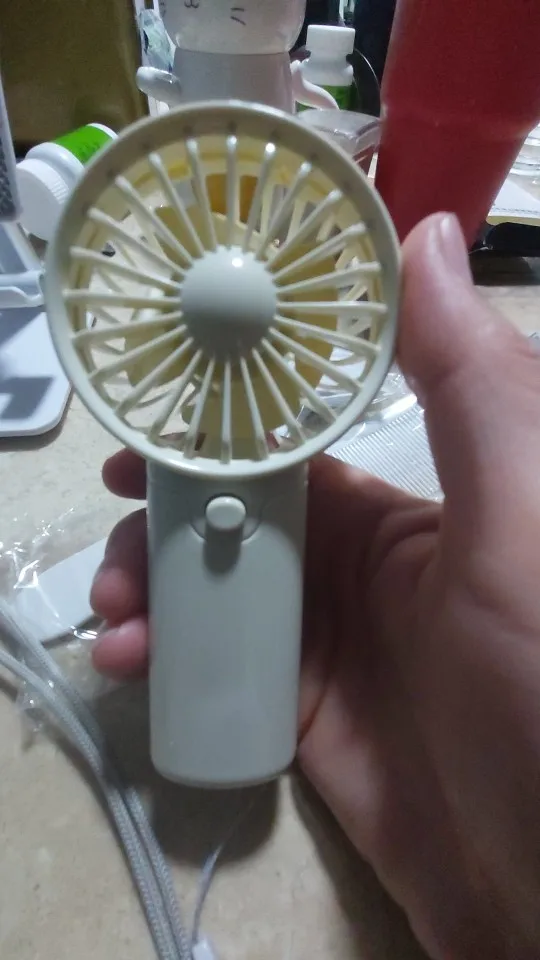 MEET SUN Portable Fan Convenient Creative Small Fan Pocket Hand-held Fan Lightweight AA Battery Handheld Mini Fan Air Coolers photo review