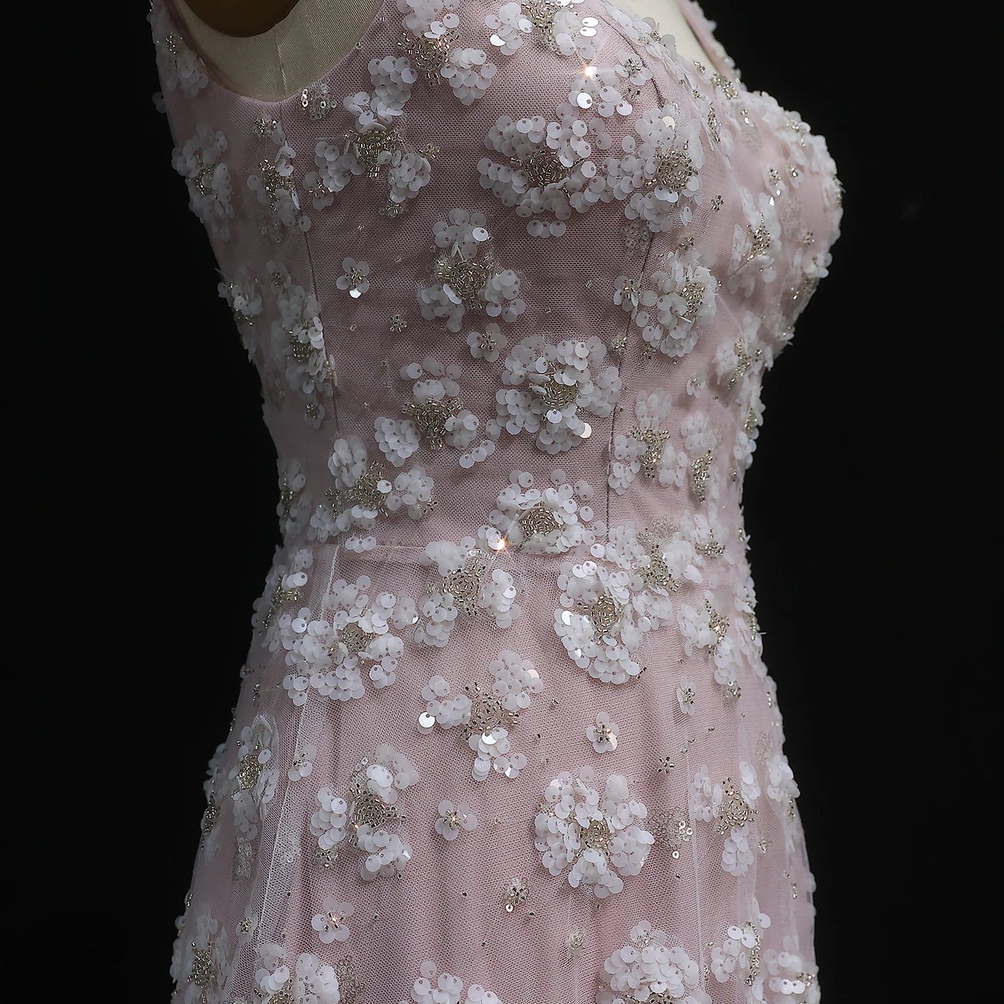 Sharon Said Elegantes, zartrosa, florales langes Abendkleid 2026, Hochzeitskleid mit quadratischem Ausschnitt und offenem Rücken, Party- und Ballkleid SS602, individuell anpassbar – Detail 12