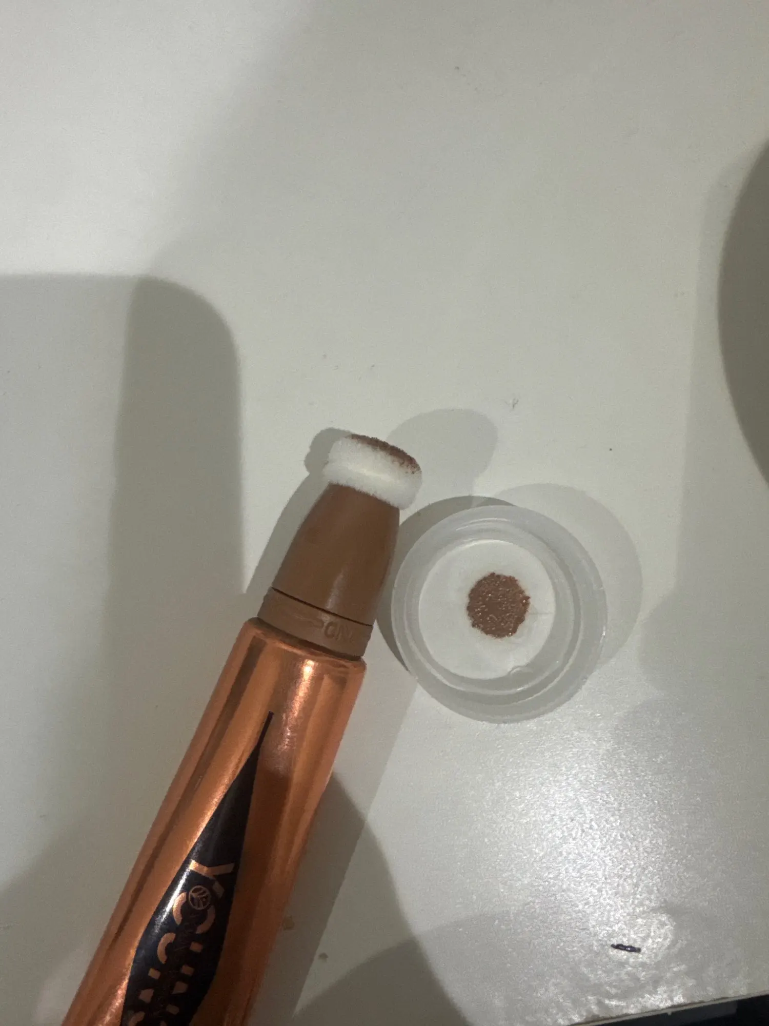 Multifunctional Liquid Blush Face Contour Highlight Eye Shadow Stick durable waterproof silky all-in-one creamy texture photo review