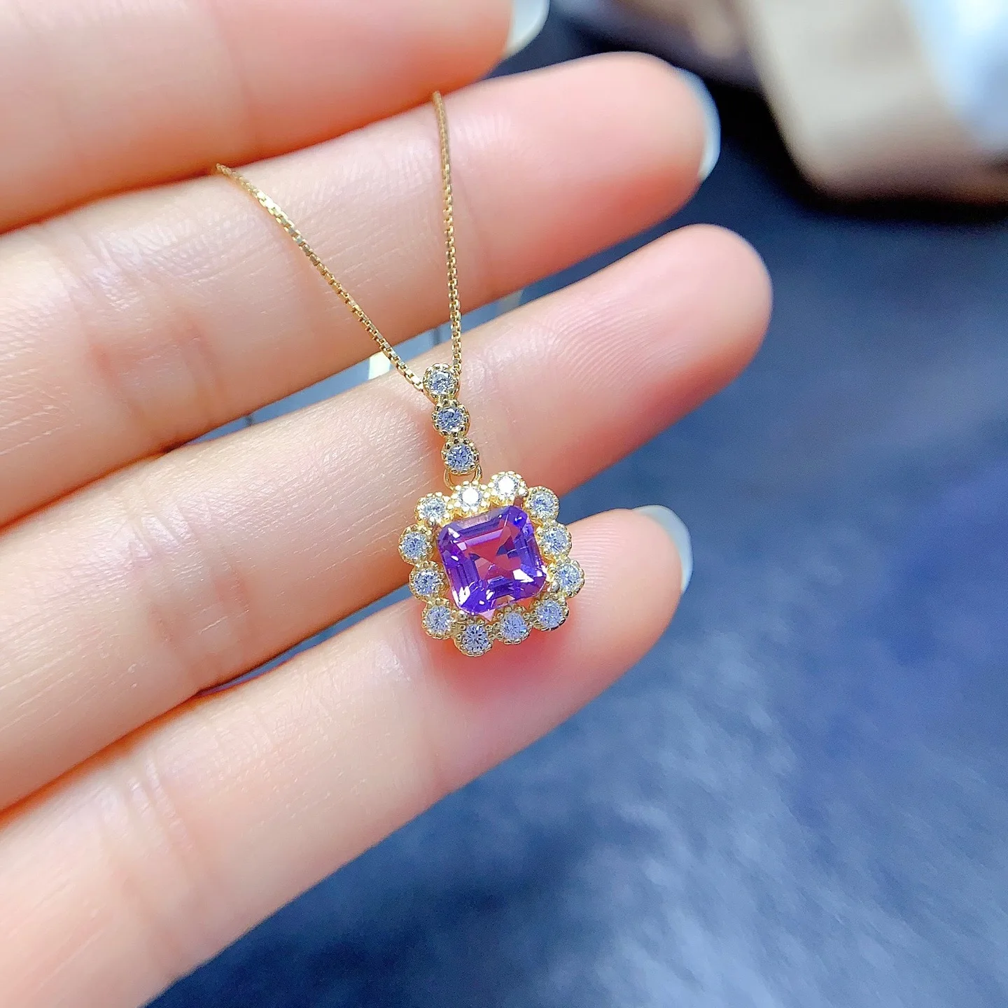 KJJEAXCMY Girl 6x6mm Natural Amethyst Cut Pendant Necklace Ring Earnail Set 925 Pure Silver Plated Gold Clearance Sale Gift