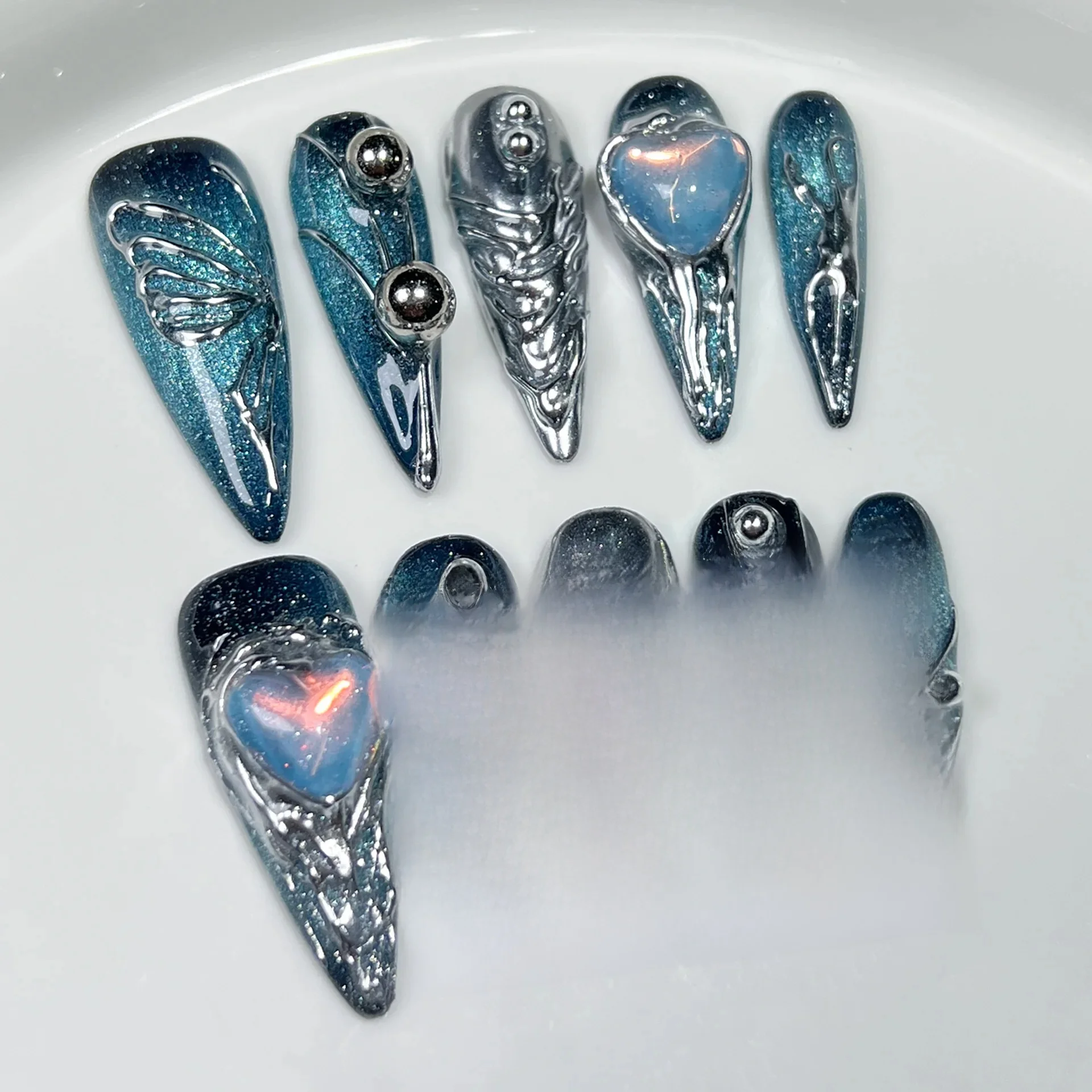 10 pièces bleu Long fait à la main Cool 3D amour presse sur faux ongles avec rayure métallique papillon conception Stiletto ongles portable manucure