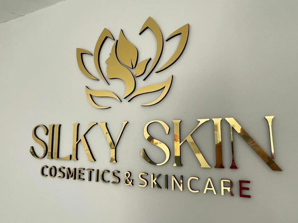 Custom Business Logo Spa Decor Indoor Metal Signs Aesthetics Beauty Salon Sign Laser Cut Sign Reception Office Wall Sign