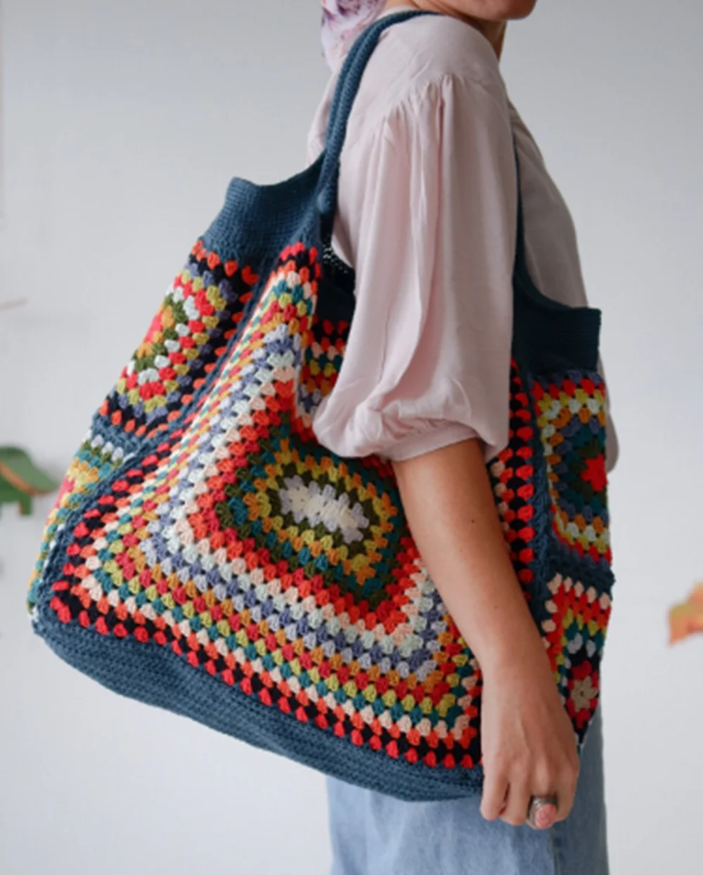 Colorful Crochet Boho Chic Granny Square Gran Tote Handbag Beige Blue Shoulder Bag Vintage Style Hippie Summer Beach Bag