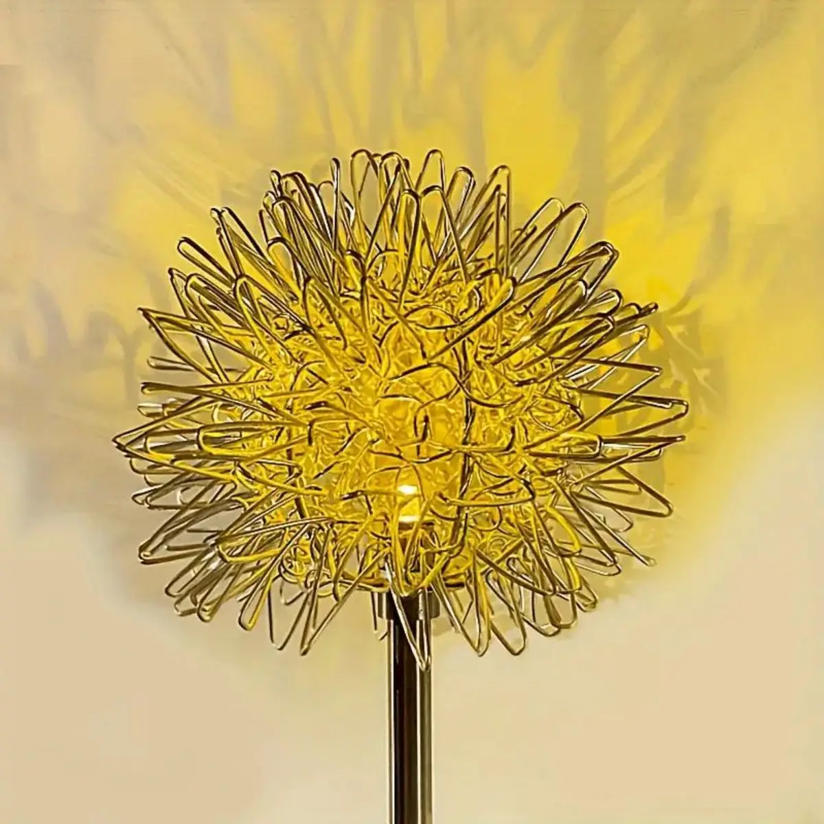 Solar Dandelion Aluminum Wire Ball Garden Lamp Waterproof Outdoor LED Landscape Lamp,Lighted Garden Decoration