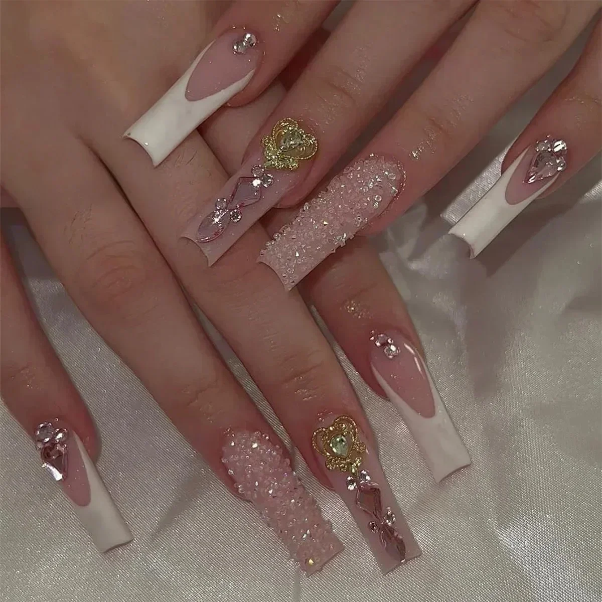Faux ongles français blancs, longs cercueil, fleur, papillon, avec strass, Design français, portables, à pression, 24 pièces