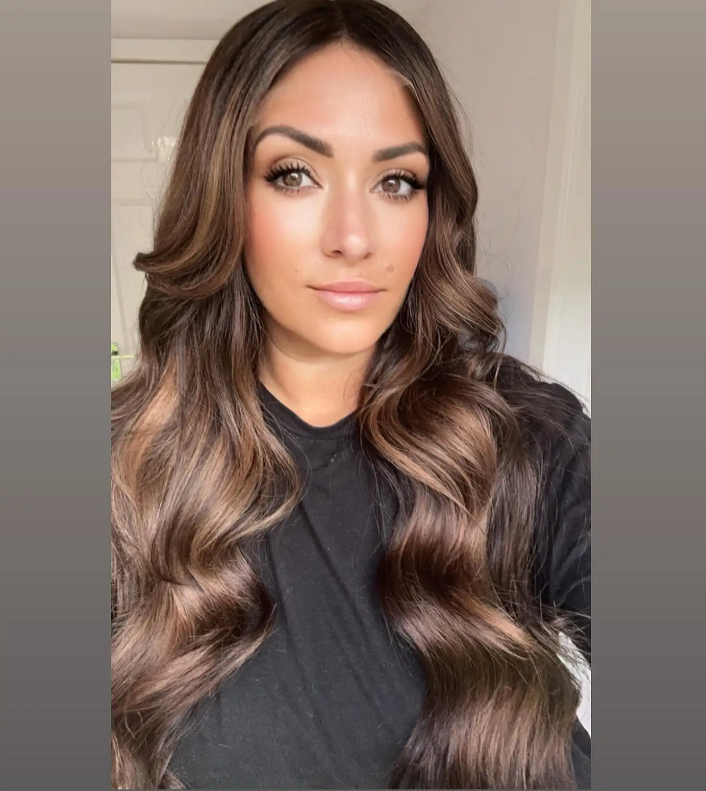 

26 Inch Ombre Brown Blonde Long Wavy Synthetic Wigs,13x4 HD Lace Front Wig, Pre-Plucked Natural Looking for Summer Daily Party