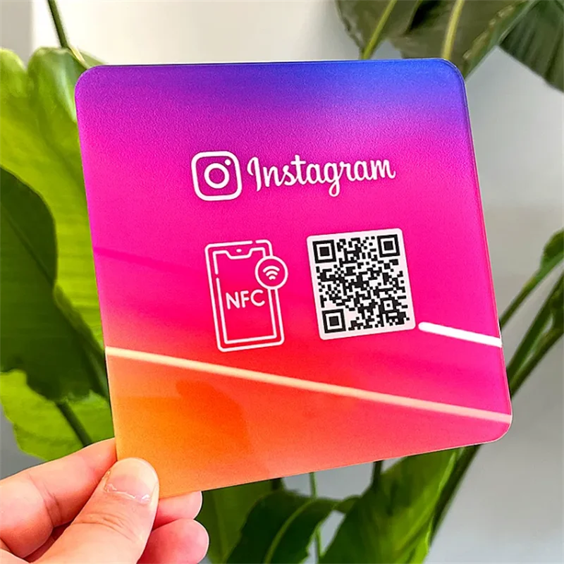 Customized Business Media Sign, QR Code Sign, Acrylic Plate with Adhesive Backing, Instagram and Facebook