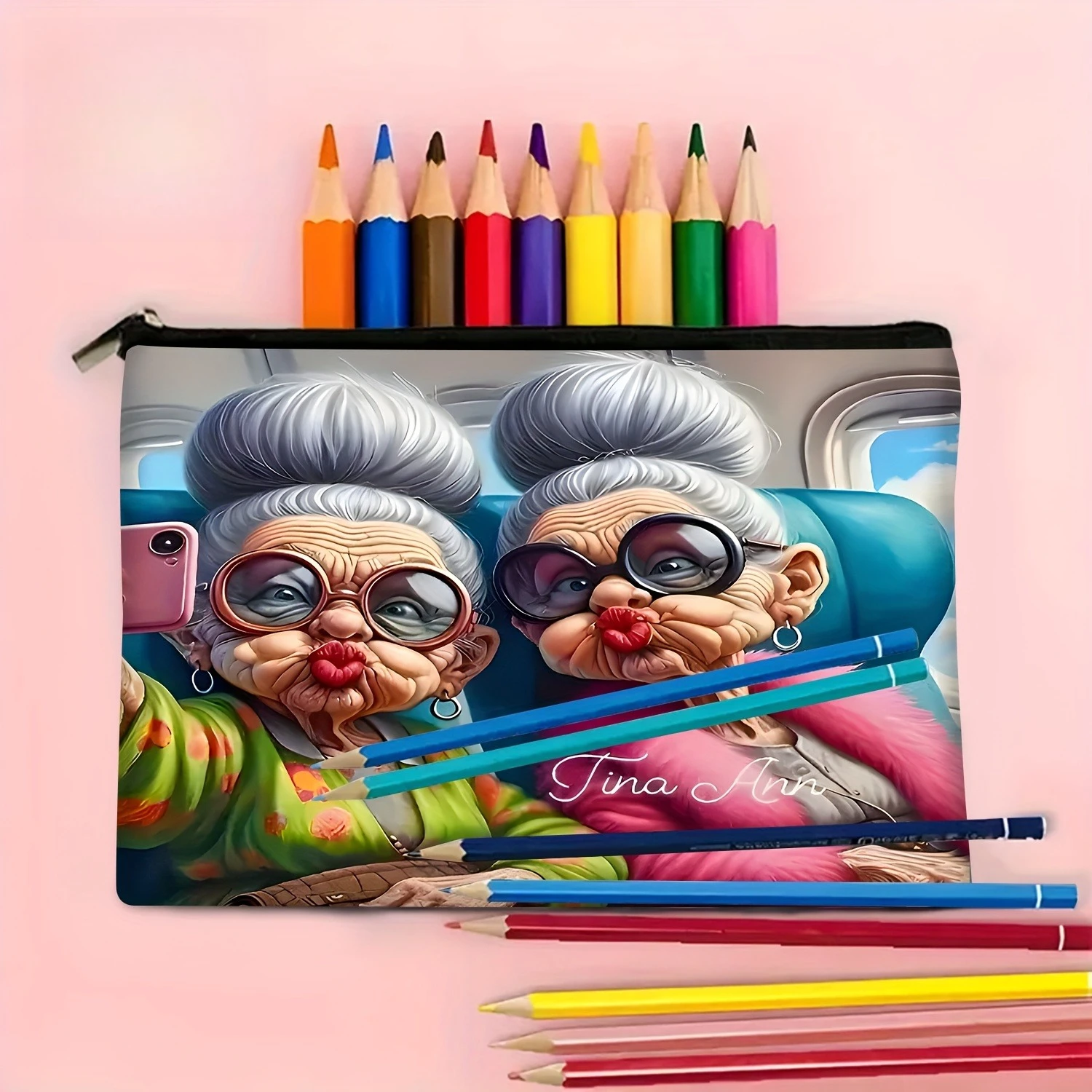 1Pc Cute Cartoon Grandma Selfie Retro Design Multifunctional Travel Makeup Bag, Snack Storage Bag, Stationery Storage Bag, Fashionable Toiletry Bag, Canvas Double-Sided Printed Zipper Pouch
