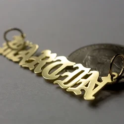 Zciti 18K Gold Personalized Handmade Nameplate Charm Customized Pendant Old English Necklace Jewelry Gift For Women