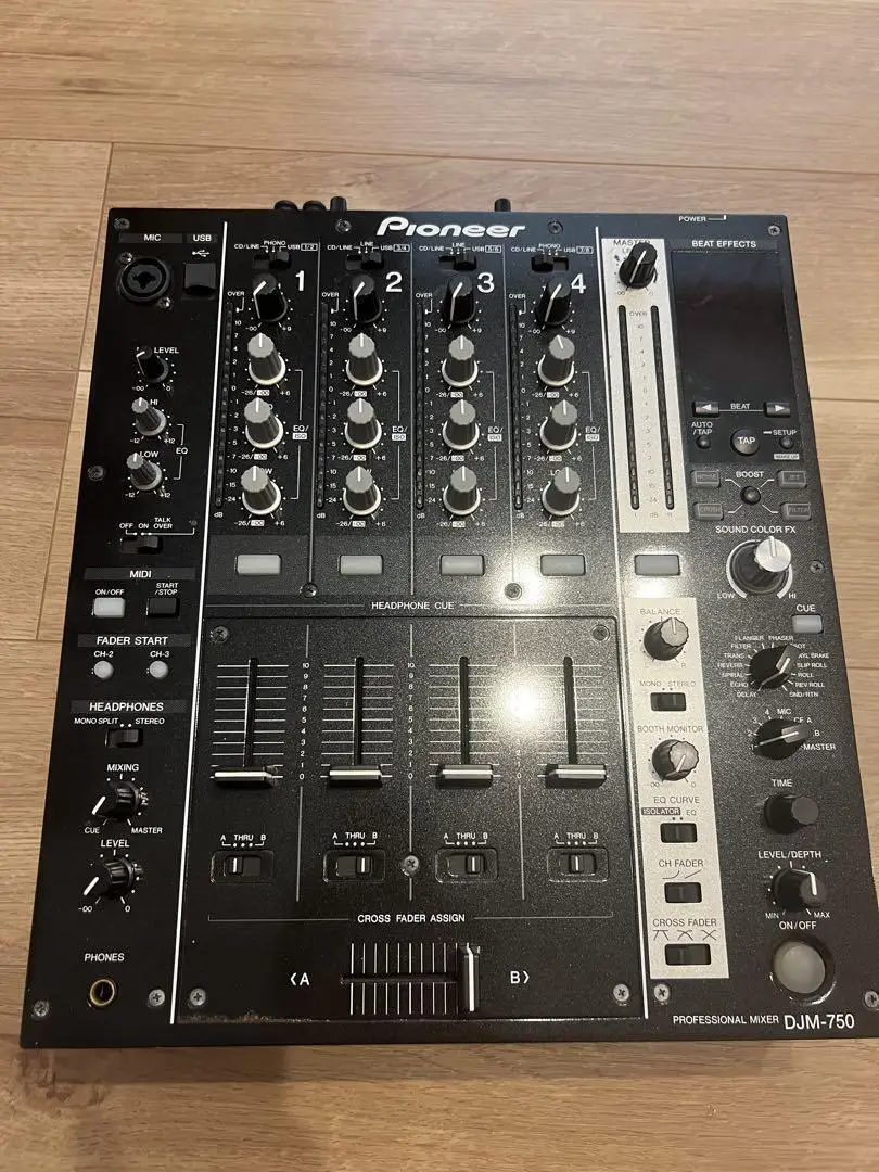 

EMBER SALES ON Pioneer DJ DJM-750MK2 4-channel DJ Mixer
