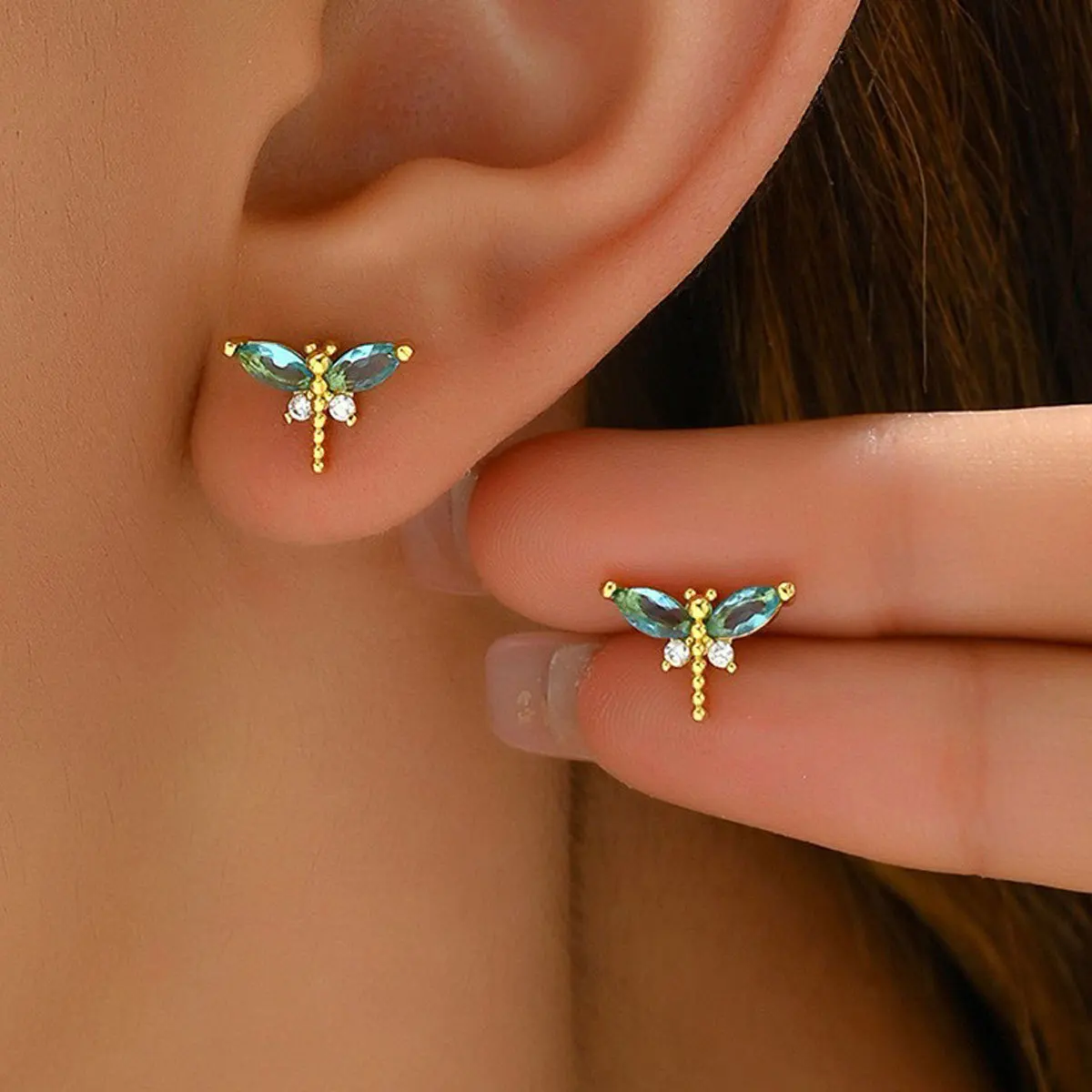 Niche Luxury Dragonfly Zirconia Earrings Gold Tone Copper Plated Insect Collection Studs - Unique Statement Jewelry for Women