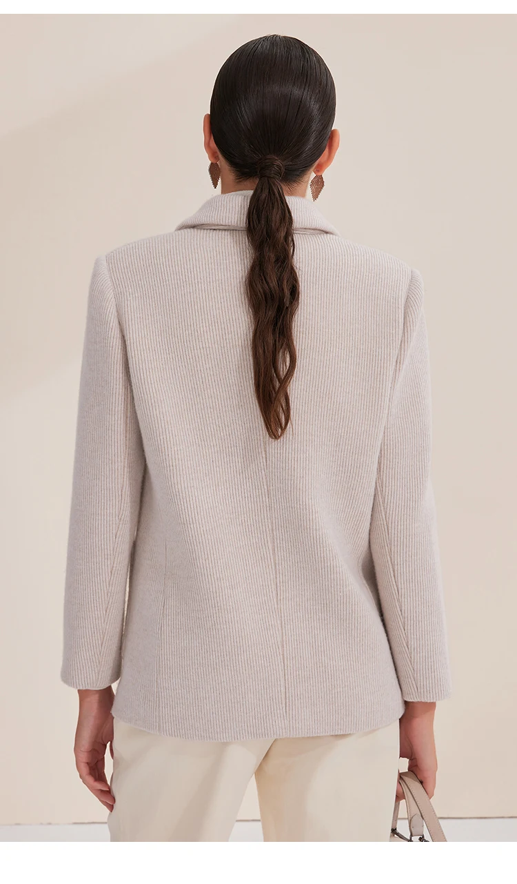 BY4521228 Damen Blazer aus weicher Wolle mit Strickstruktur, Reverskragen, Knopfleiste und Taschendetail, Winter, Büro, Freizeit – Detail 12