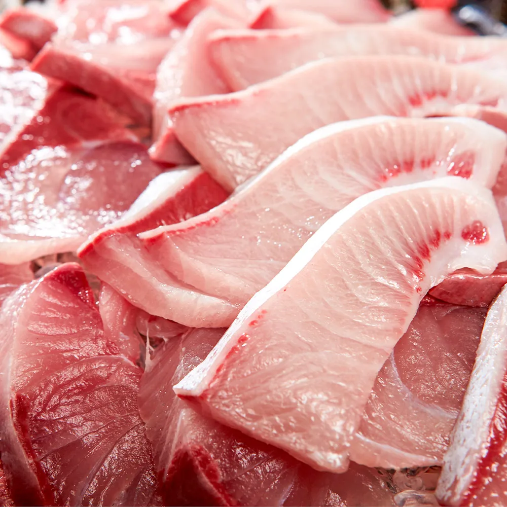 제철맞은 올해 첫 방어 회 필렛 500g 모둠회 (소방어,대방어 선택) + 삼둥이 초장