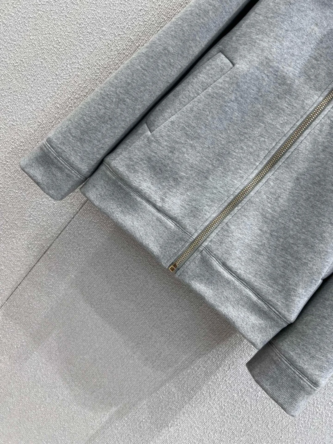 سترة بسحاب كبيرة الحجم بياقة قميص أوائل الخريف، سويت شيرت قطني بنمط فكر