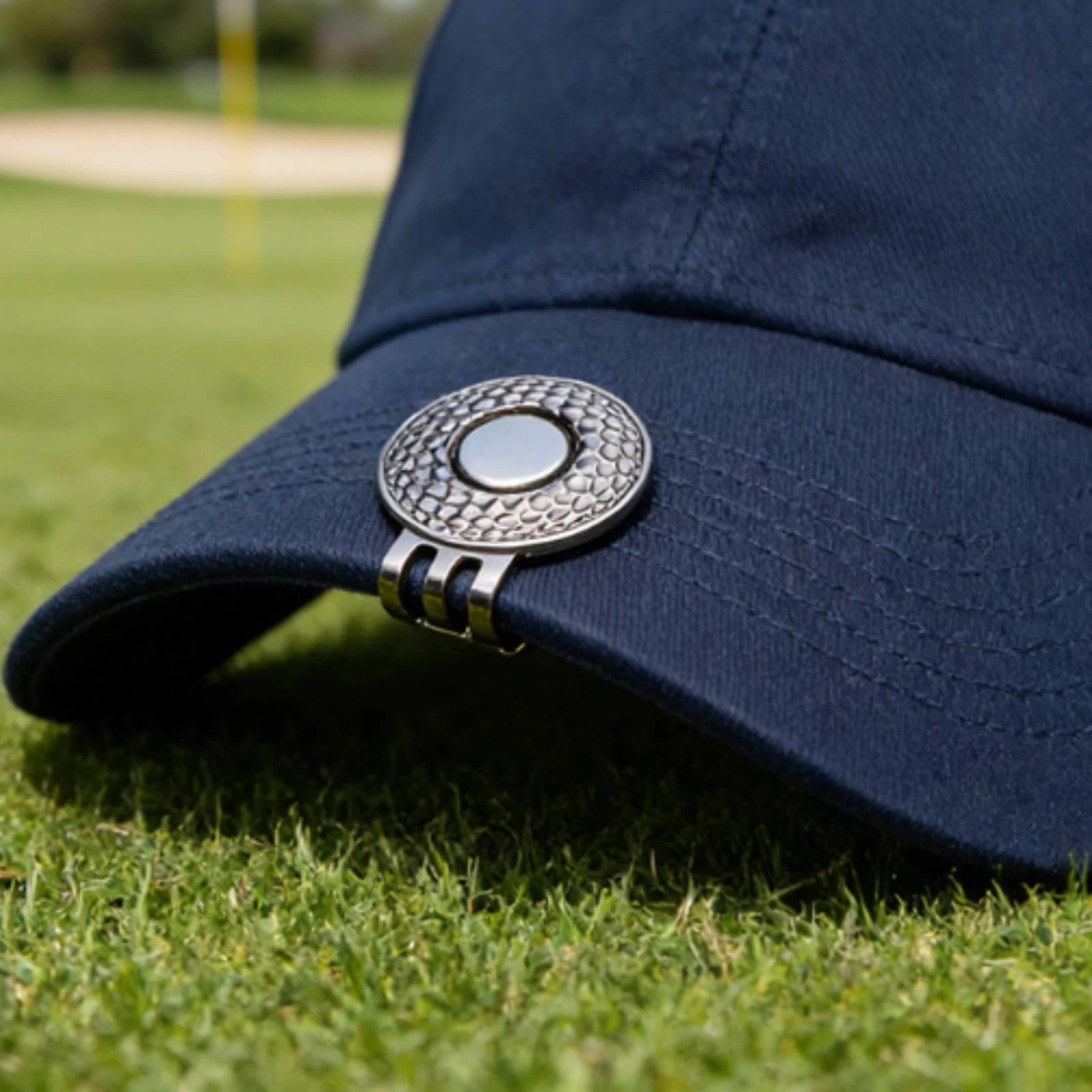 Magnetic Metal Golf Hat Clip Portable Golf Ball Marker Hat Badge Removable Cap Clip Mark For Golfer Outdoor Training