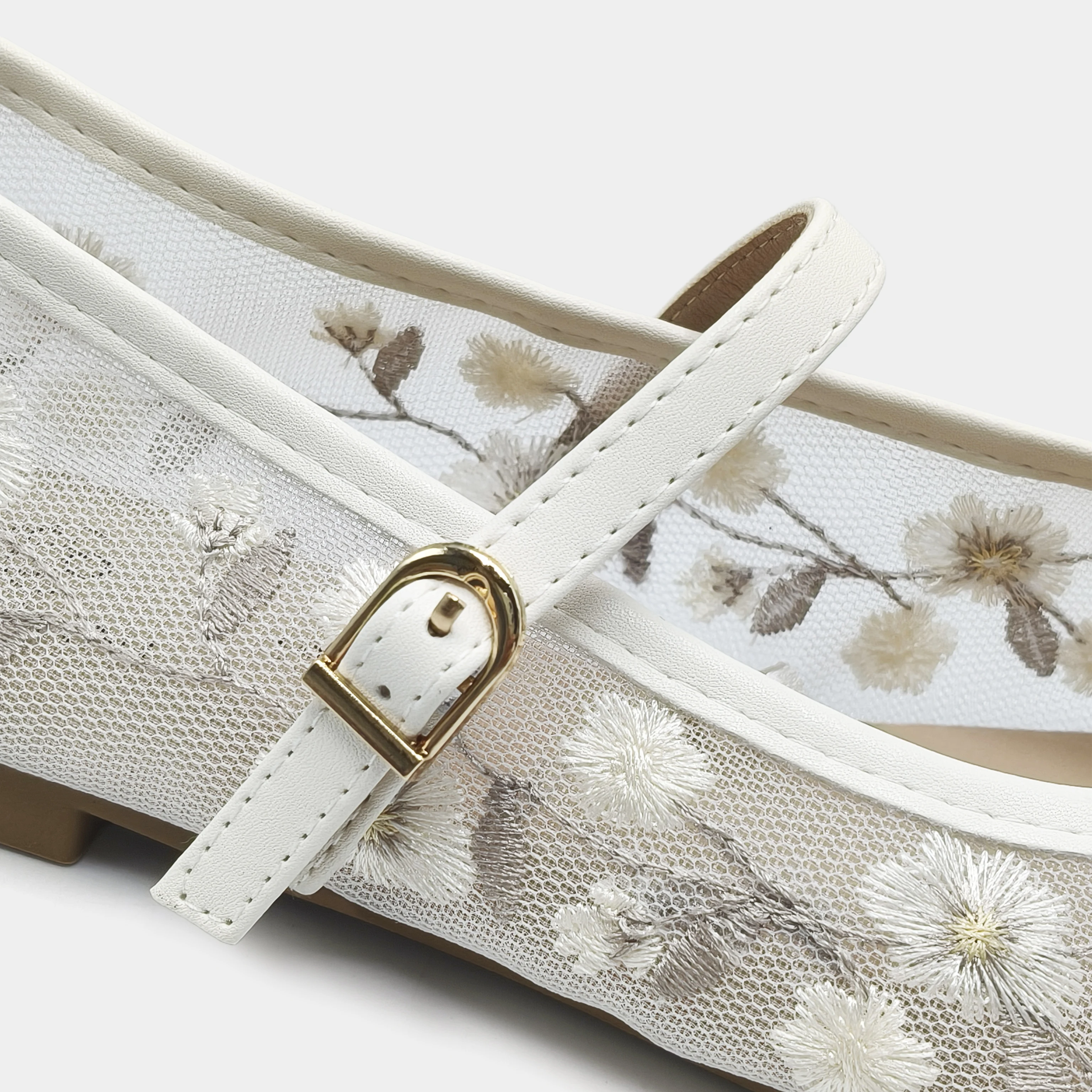 Zapatos Planos de Mujer con Bo - Embroidery Canvas reseña y precio