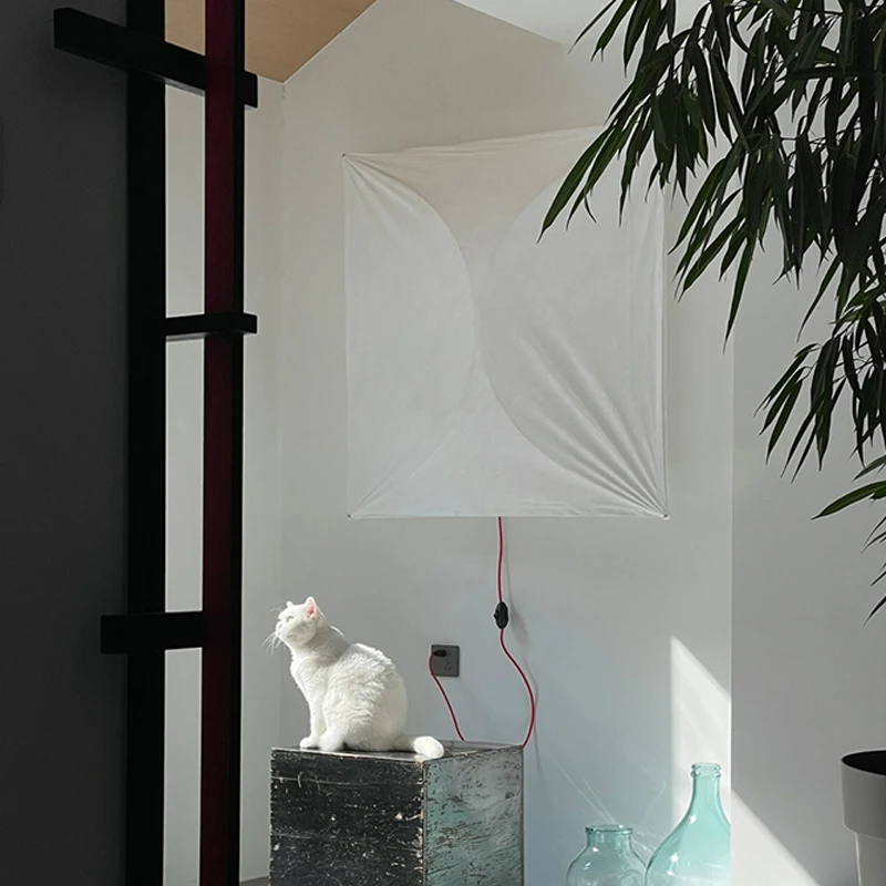 HANDFUII Ariette Wall Ceiling Lamp White 3