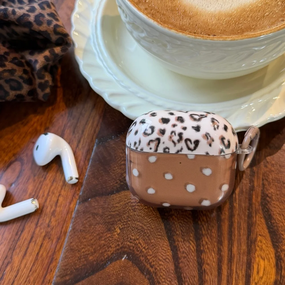 

Transparent beige leopard print headphone protective case, suitable for AirPods 4/3/2Pro/2/3, new shockproof protective case