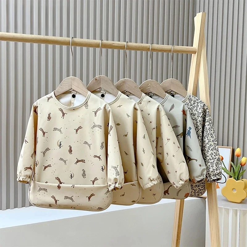 Bavoirs pour bébés à manches longues, Smock artistique imperméable en PU, vêtements d'alimentation pour nouveau-nés, tabliers de repas pour enfants, articles réglables pour bébés