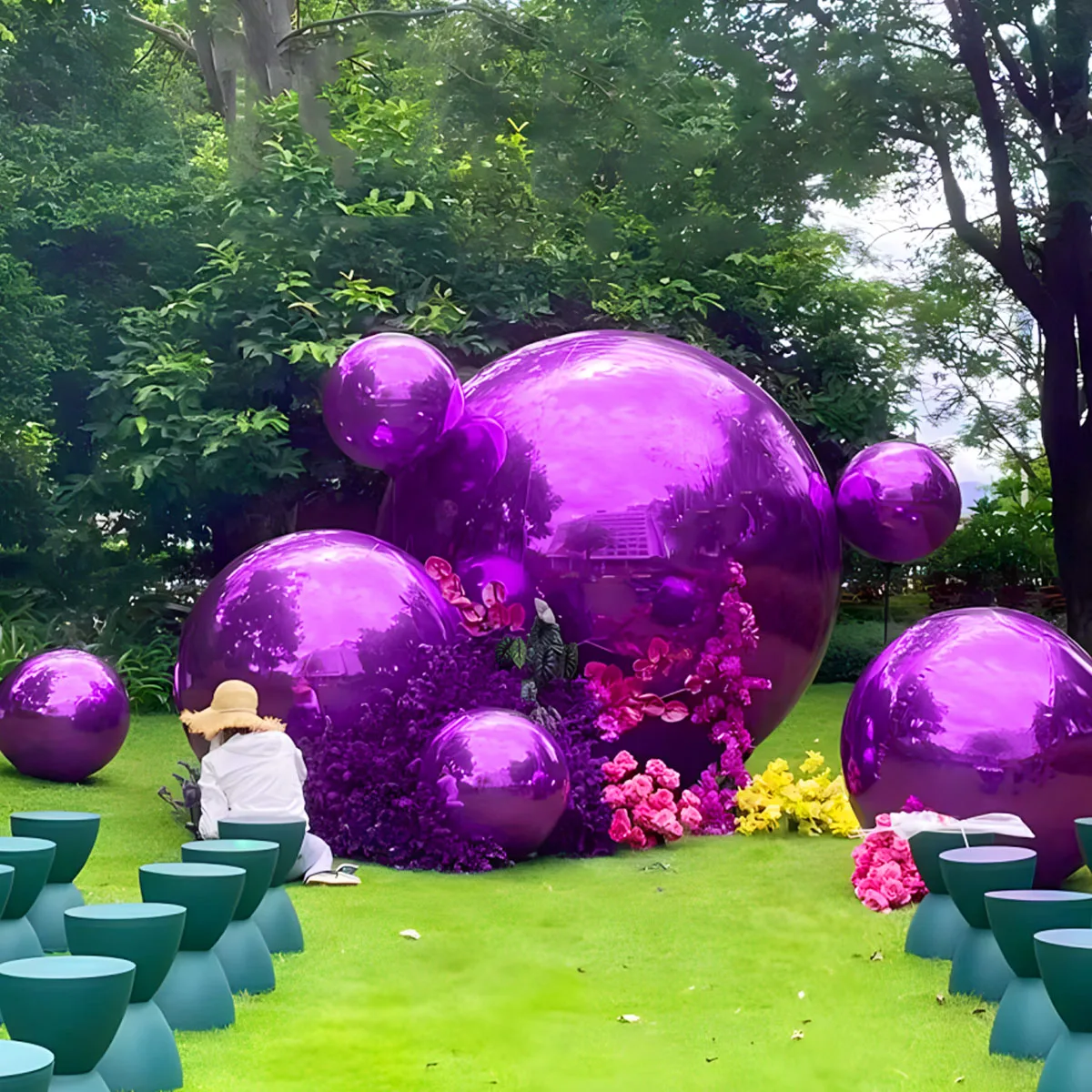 

Inflatable Giant Mirror Ball Metallic Balloons Iridescent Big Shiny Sphere Glant Inflatable Balls Decor Advertising Inflatables