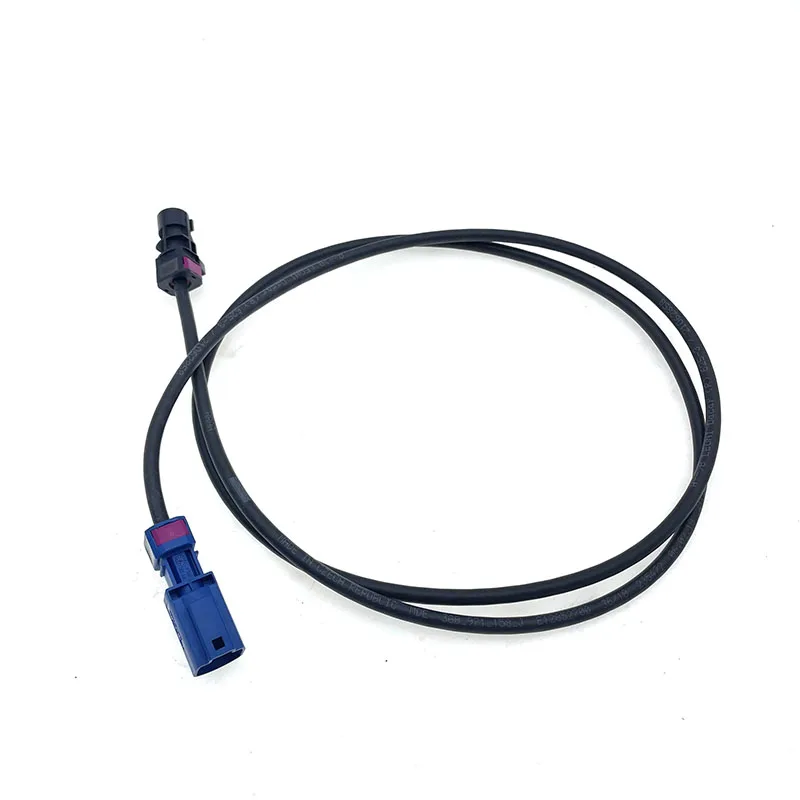 

Кабель передачи данных для передней камеры Passat 3G0971158 3G0 971 158