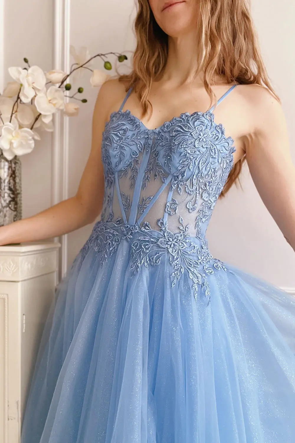 Women\'S Sweetheart Sparkling Long Prom Dress With Appliques Spaghetti Strap Corset Party Gown A Line Tulle Formal Evening Dress