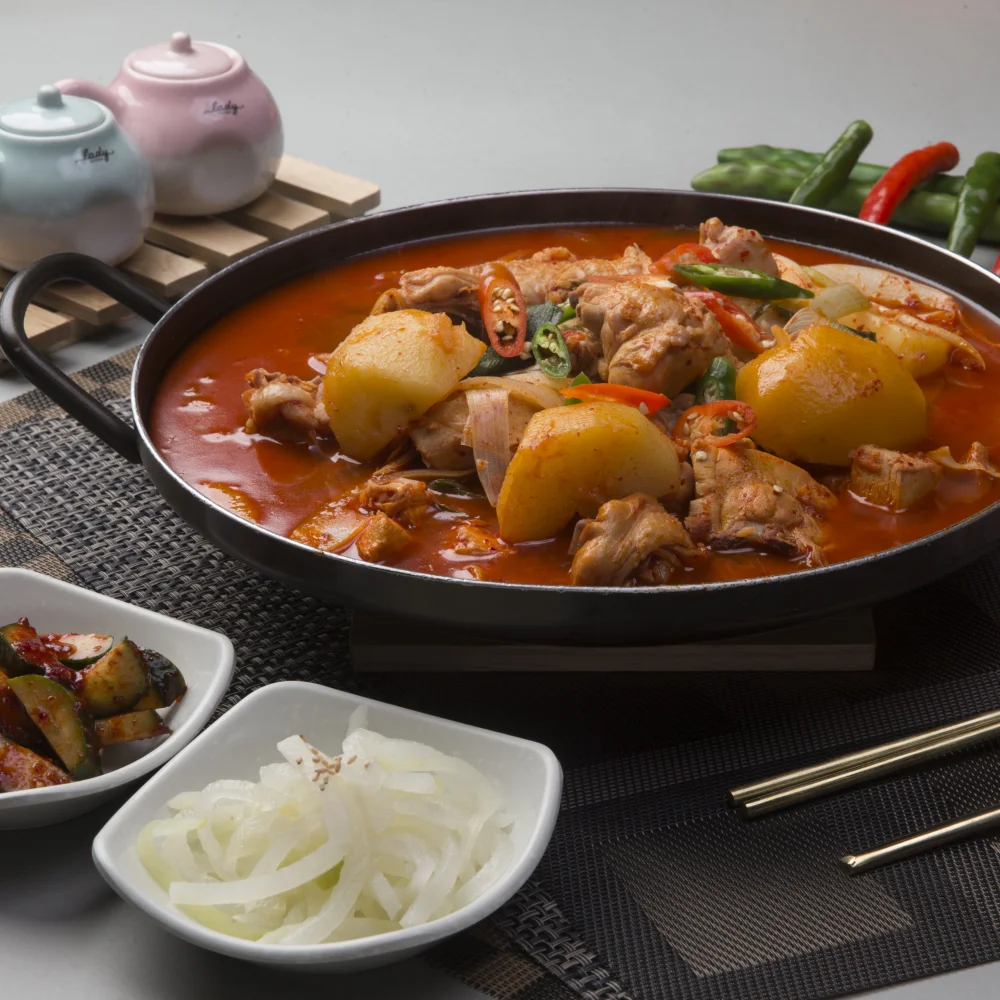 [에이앤제이푸드] 닭한마리 닭볶음탕 닭도리탕 밀키트 1kg