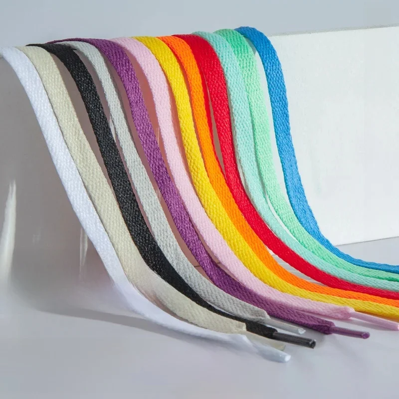 Lacets plats épais pour baskets, 36 couleurs, sans élasticité, lacets blancs et noirs, lacets de chaussures, lacets de bottes, lacets classiques