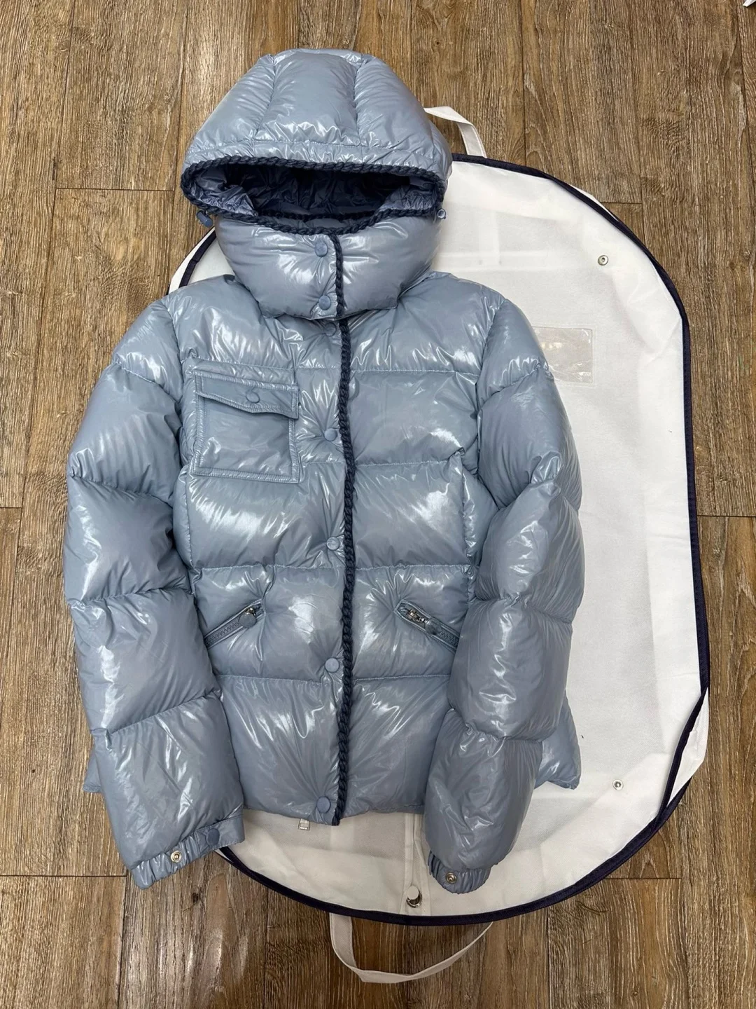 · donna, stile principessa, chic · vestibilità slim, vita stretta, silhouette a clessidra · piumino, cappotto trapuntato, cappotto invernale