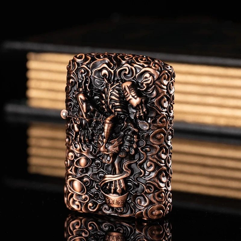 Vintage Relief Kerosene Lighter Creative Heavy Armored Dragon Metal Grinding Wheel Lighters Cigarette Accessories High-End Gifts