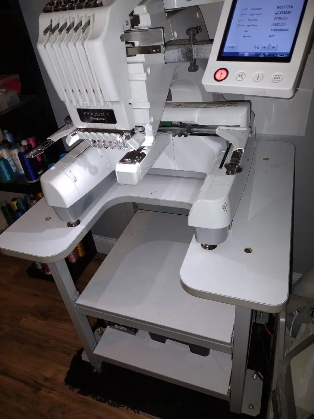 BEST SALES DISCOUNT SALES ON Brother PR655 Entrepreneur Industrial Embroidery Machine 6-needle Single Head