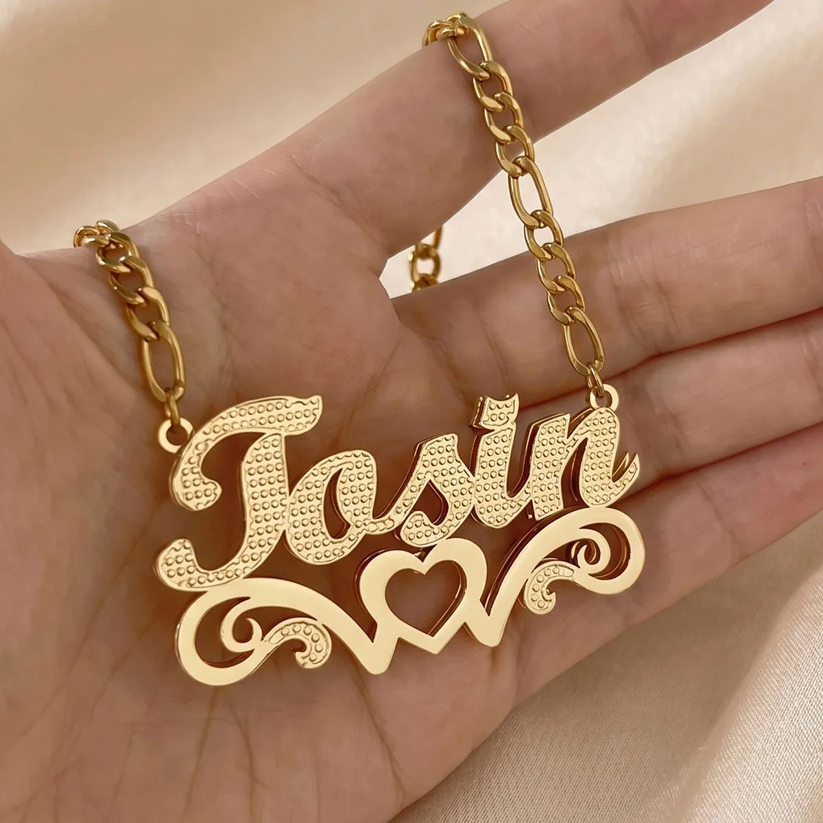 Collar con nombre personalizado con colgante de corazón chapado en oro de 18 quilates, letras personalizadas, collar de acero inoxidable para mujeres y hombres, regalo de joyería