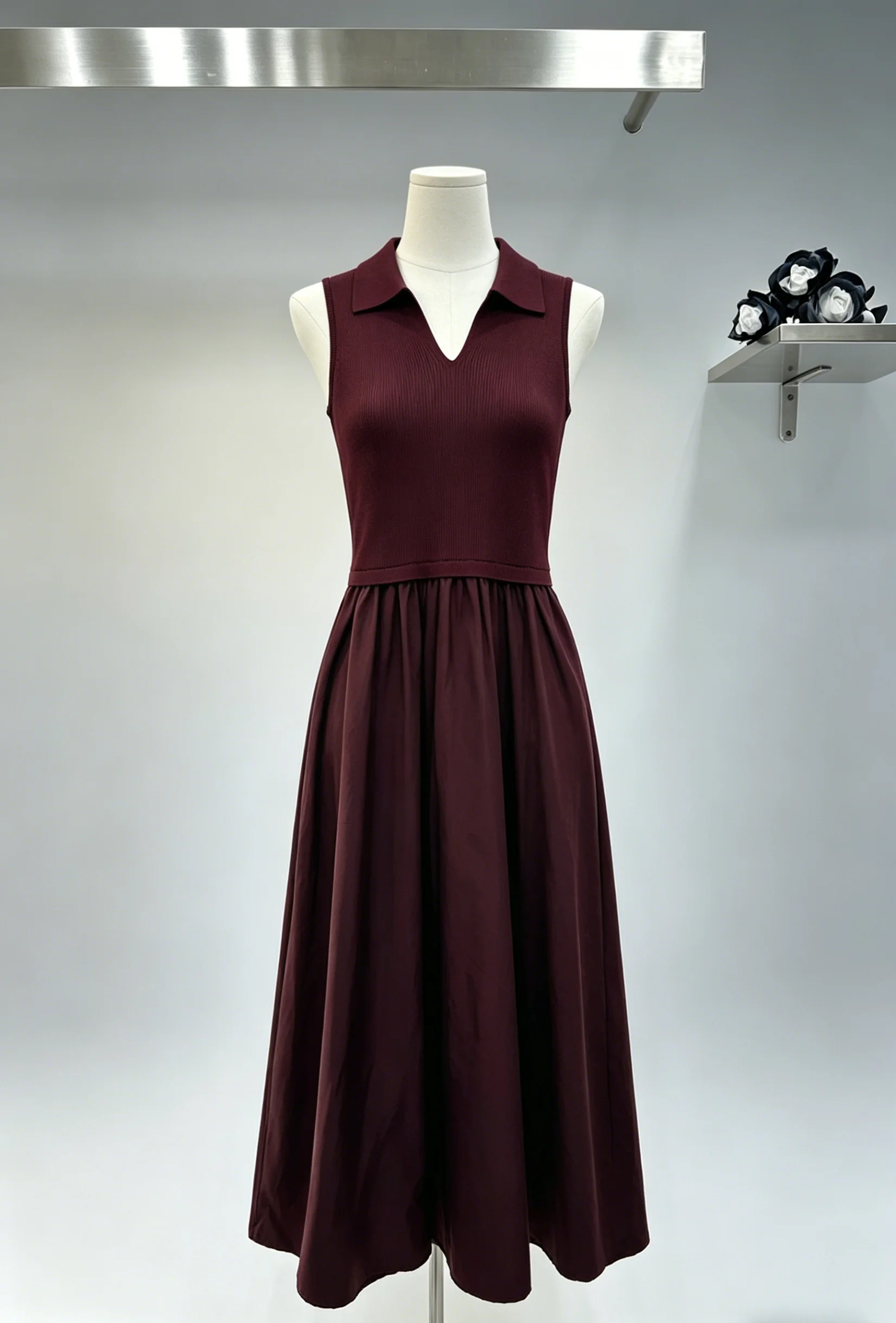 

26Ss Spring/Summer Women's Style Belled Backless V-Neck Midi Dress with Waistline Accordion Closure LH017