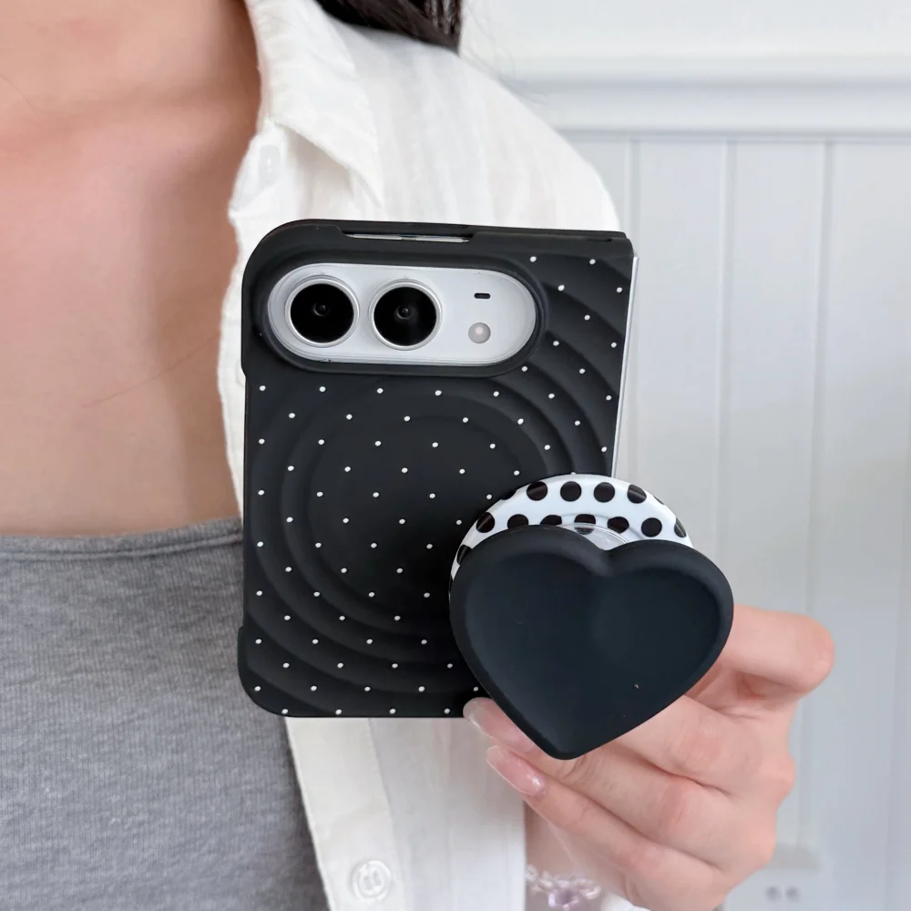 Korea Ins Simple Polka Dot Black Phone Case for iPhone Duo, with MagSafe Heart-shaped Holder, Fashion Anti-fall Protective Cover
