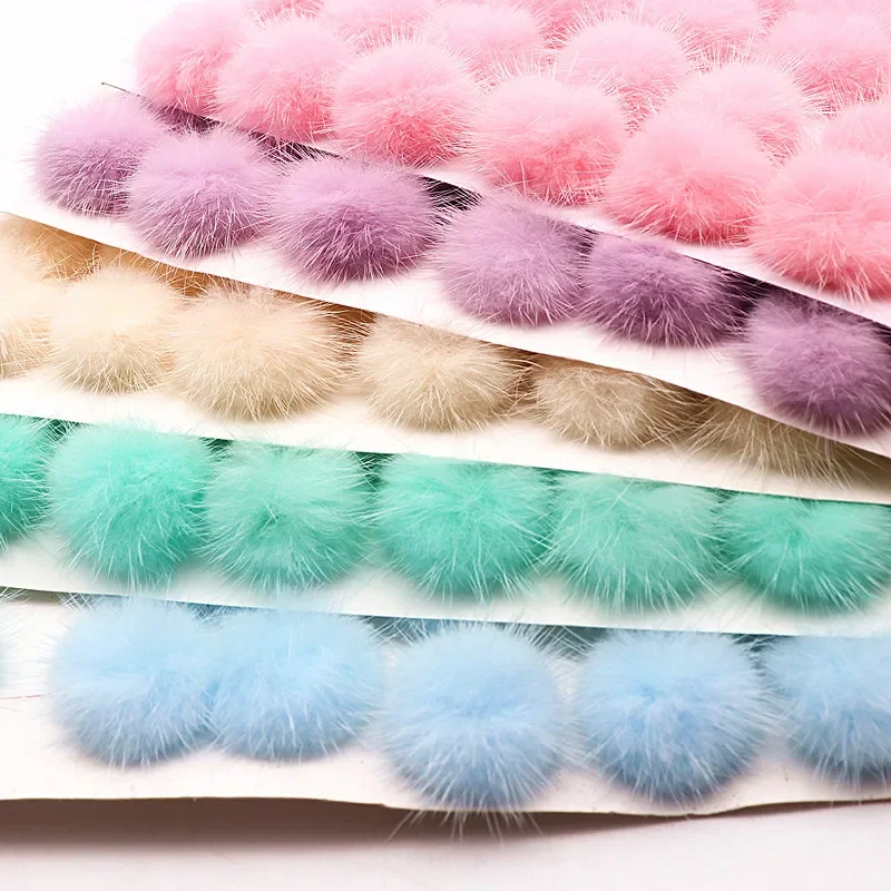 Naturalne futro z norek Pompony 30mm 40mm Pompon puszysty miękki wygodny Pompon Pompon Dekoracyjne do ubioru kolczyki — zdjęcie 2