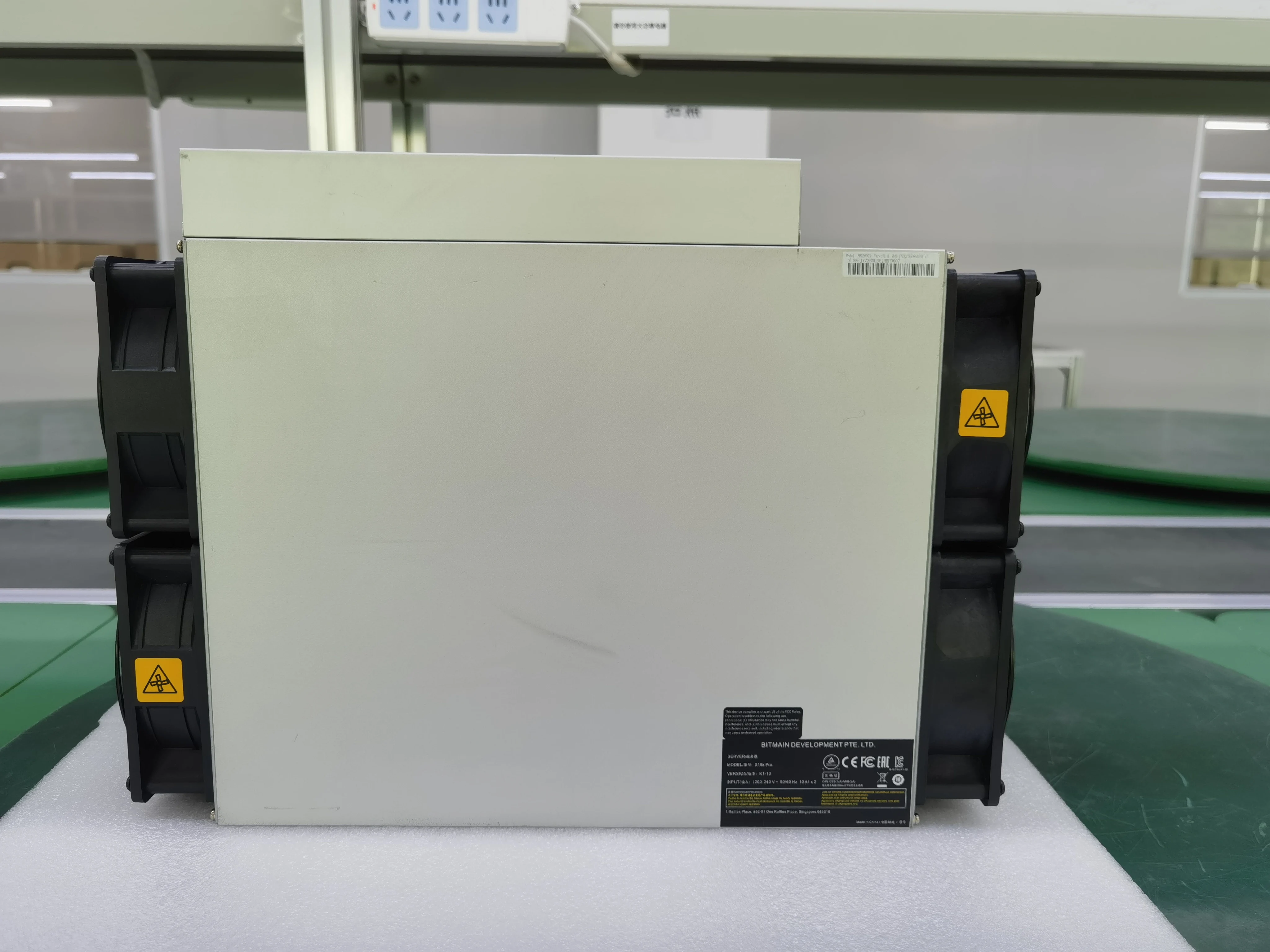 

Скидка на Bitmain Antminer X9 1Mh/s 2472W XMR Miner