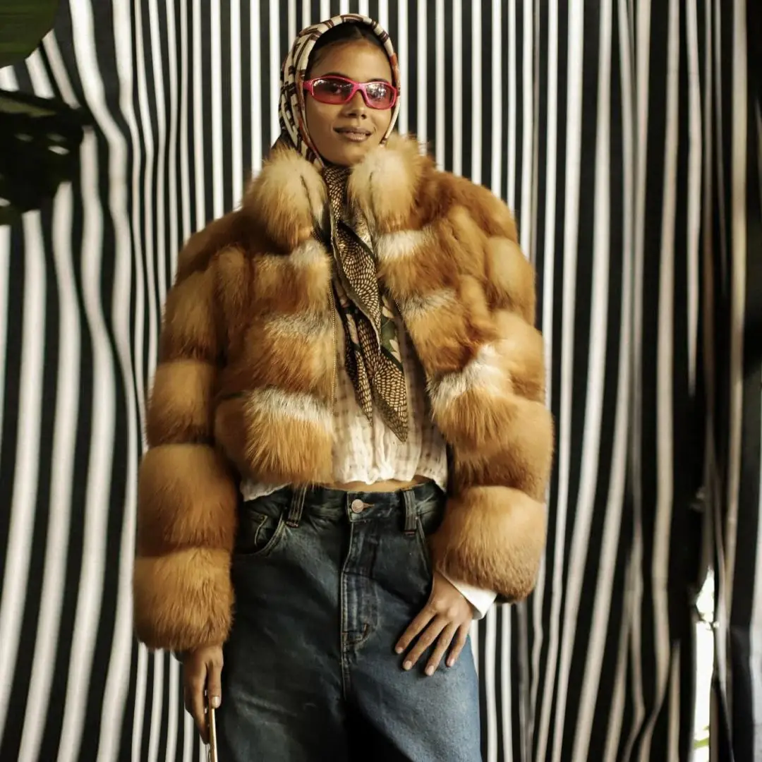 Fashion Short Natural Red Fox Fur Jacket Stand Collar Long Sleeve High Quality Wholeskin Genuine Fox Fur Coats Winter Outwear