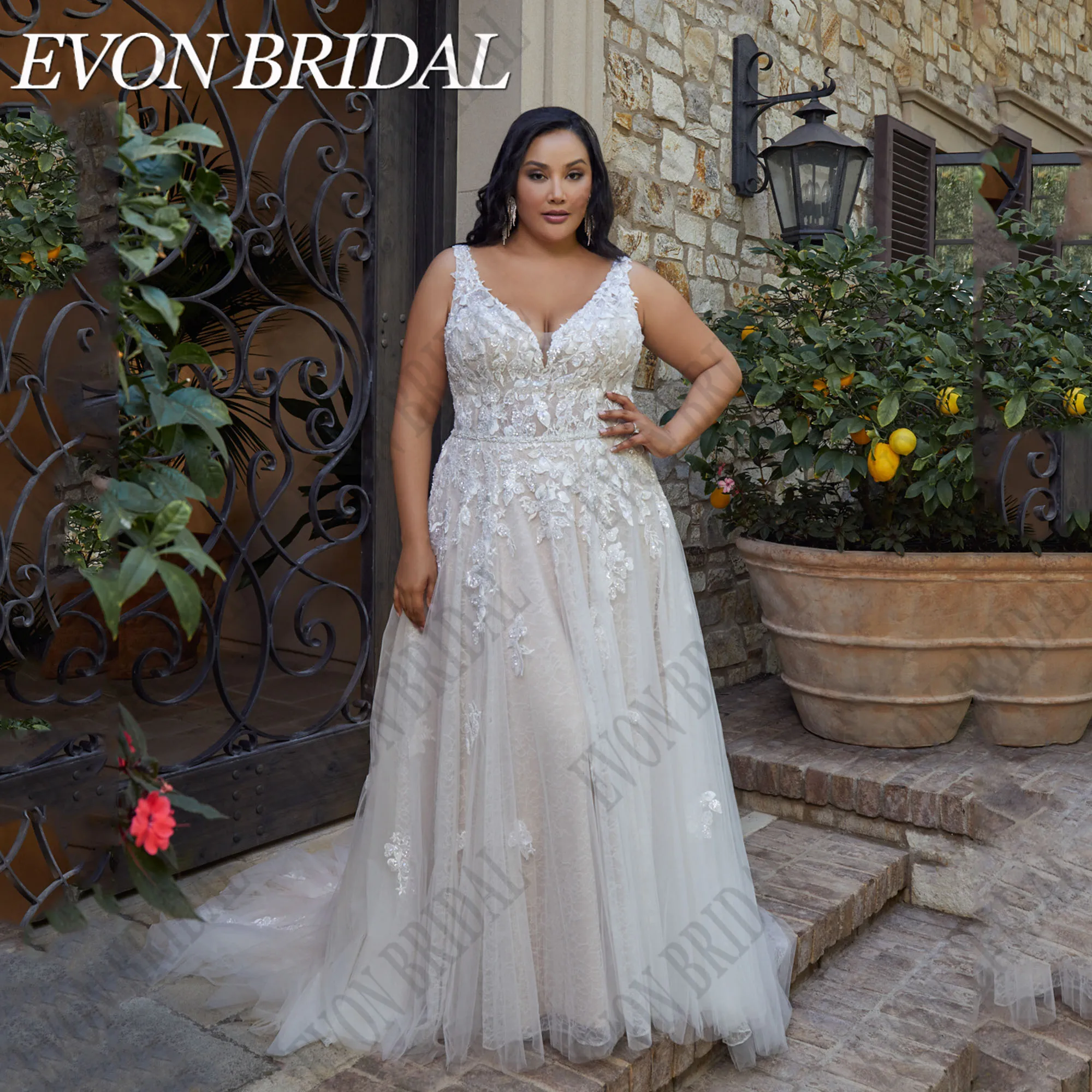 

EVON BRIDAL Lace Plus Size Backless Wedding Dress Women Sleeveless V-Neck Applique Vestidos De Novia Boho Bride Gowns Customized