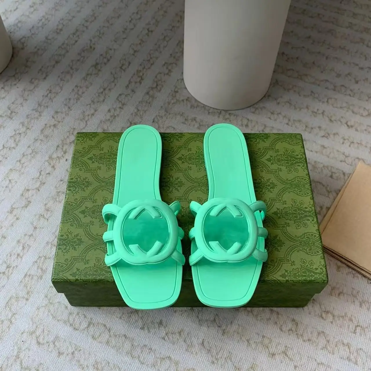 أحذية شاطئ بلون جيلي للنساء ، صنادل مسطحة ، نعال مريحة ، منزل ، صيف ، جديد ، موضة ،