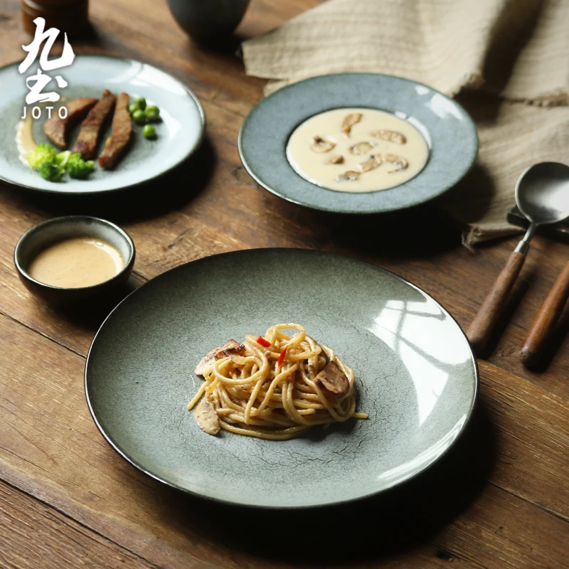 

JOTO Various shapes Simple and elegant Simple Handmade Underglaze Dinnerware CJR0595