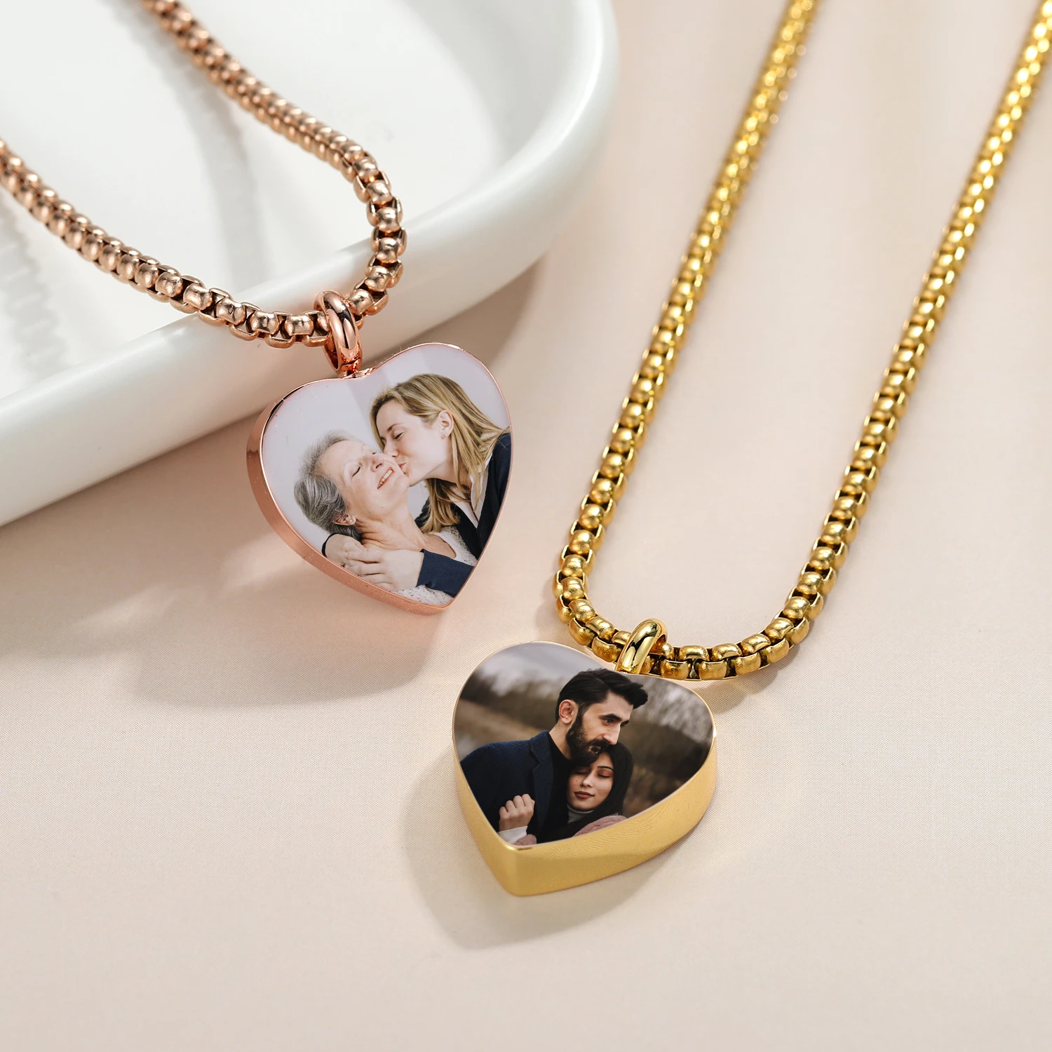 Custom Pictures Photo Necklace With Heart-shaped Personalized Stainless Steel Engrave Pet Image Pendant Chain For Family Jewelry