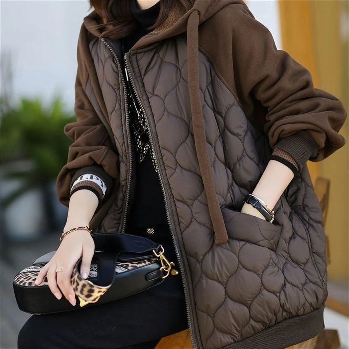 

Autumn/Winter New Women Hooded Splice Coat 2025 Large Size Chic Long Sleeve Zipper Loose Jacket Top Female Casual Outerwear